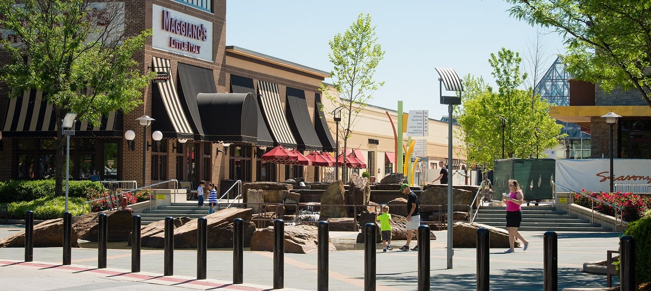 Enjoy neighborhood restaurants and cafés